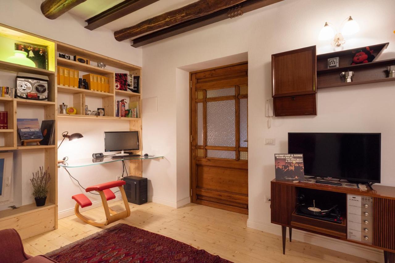 Casa Donna Aiuola Lägenhet Neapel Exteriör bild