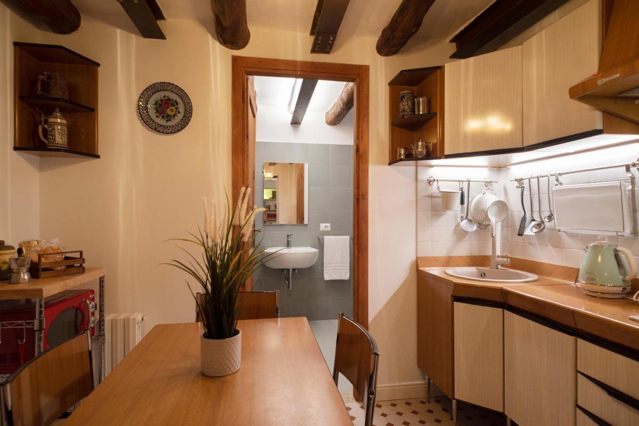 Casa Donna Aiuola Lägenhet Neapel Exteriör bild